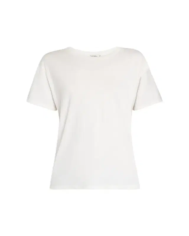 Short-Sleeve Boyfriend T-Shirt