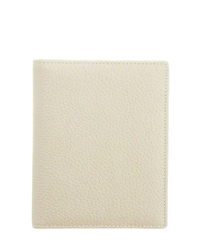 ROYCE New York Personalized Leather RFID-Blocking Passport Case