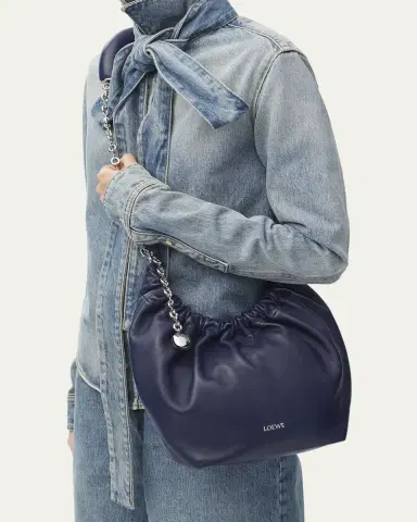 Loewe Squeeze Small Shoulder Bag in Napa Leather | Thumbnail 6