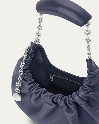 Loewe Squeeze Small Shoulder Bag in Napa Leather | Thumbnail 8