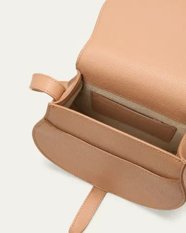 Chloé Marcie Small Crossbody Bag in Grained Calfskin | Thumbnail 4 Chloé Marcie Small Crossbody Bag in Grained Calfskin | Thumbnail 4