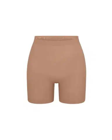 Skims Seamless Sculpt Mid-Thigh Shorts | Thumbnail 1 Skims Seamless Sculpt Mid-Thigh Shorts | Thumbnail 1