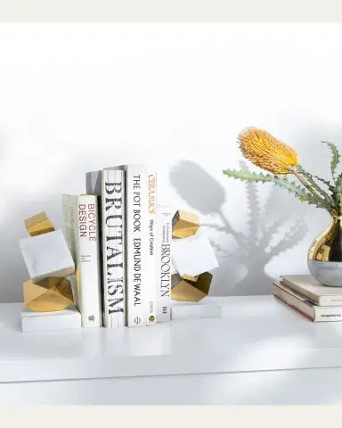 Anna New York Marble Torre Objet | Thumbnail 2