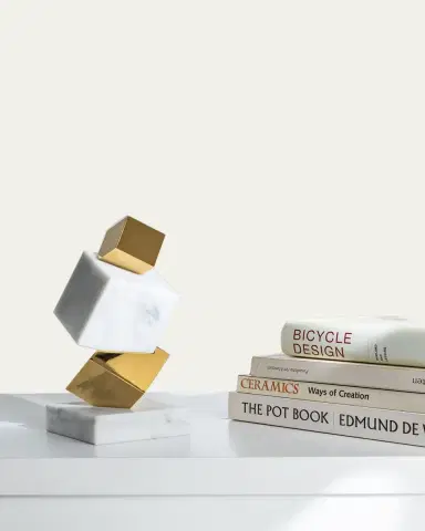 Anna New York Marble Torre Objet | Thumbnail 3