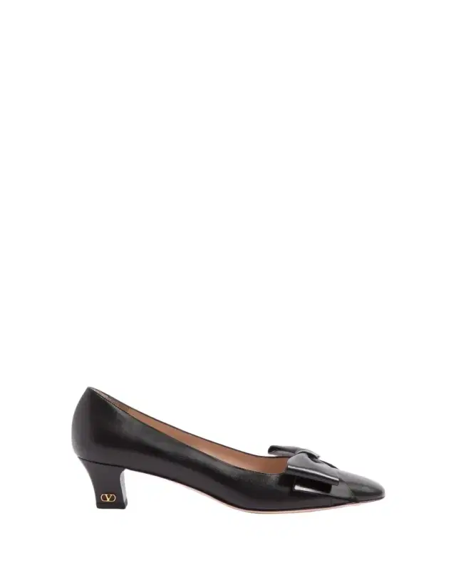 Valentino Garavani Bowow Leather Pumps