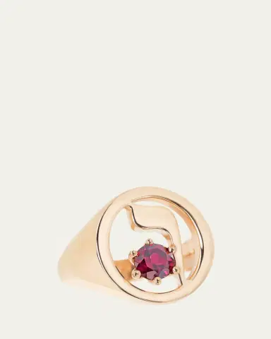 Procaccia Jewelry 18K Gold Hebrew VAV Initial Signet Ring | Thumbnail 4