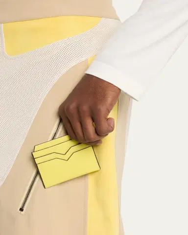 Valextra Men's V-Slot Leather Card Case | Thumbnail 4