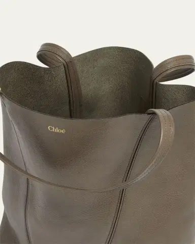 Chloé Spin Medium Tote Bag in Leather | Thumbnail 4 Chloé Spin Medium Tote Bag in Leather | Thumbnail 4