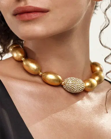 Saulé Cherie 18" Necklace in | Thumbnail 2