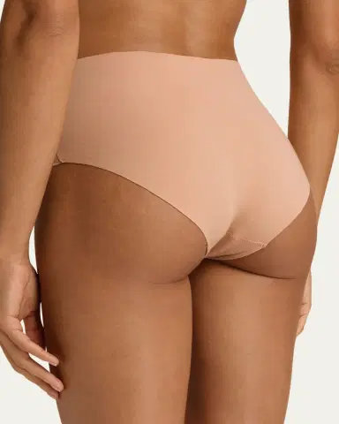 Hanro Invisible Cotton Full Mid-Rise Briefs | Thumbnail 6 Hanro Invisible Cotton Full Mid-Rise Briefs | Thumbnail 6