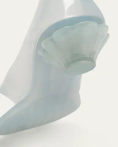 Chloé Jelly Thong Ankle-Strap Sandals | Thumbnail 9