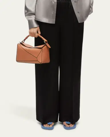 Loewe Puzzle Edge Small Shoulder Bag in Calfskin Leather | Thumbnail 5 Loewe Puzzle Edge Small Shoulder Bag in Calfskin Leather | Thumbnail 5