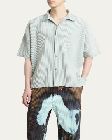 Homme Plissé Issey Miyake Men's Pleated Oversized Polo Shirt | Thumbnail 4