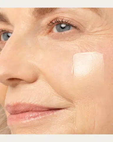 Chantecaille Just Skin Tinted Moisturizer Sunscreen SPF 15, 1.2 oz. | Thumbnail 6