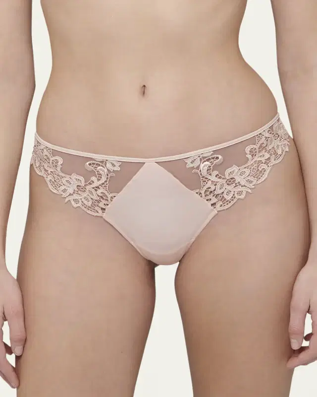 Saga Lace Thong