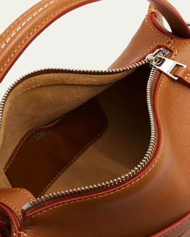 JW Anderson Small Loafer Leather Top-Handle Bag | Thumbnail 4