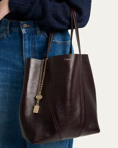 Chloé Spin Medium Tote Bag in Leather | Thumbnail 2 Chloé Spin Medium Tote Bag in Leather | Thumbnail 2