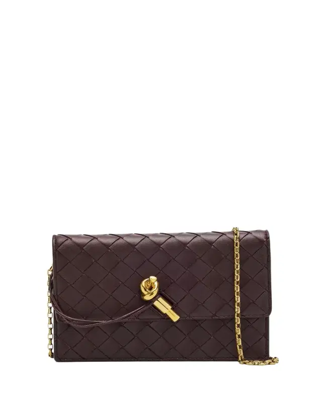 Andiamo Leather Chain Pouch Bag