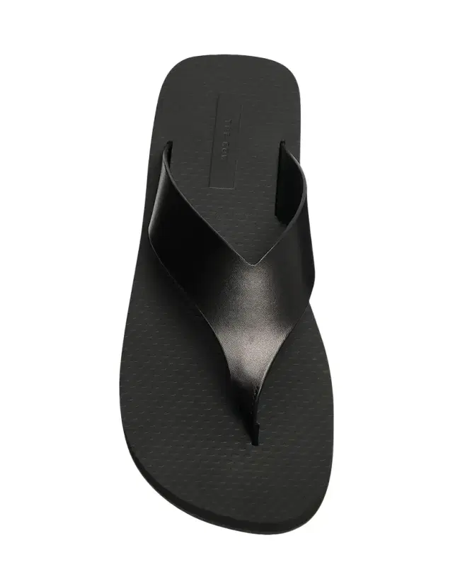 THE ROW Dune Classic Leather Thong Sandals