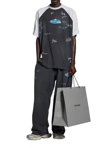 Balenciaga Men's Banana Raglan Oversized T-Shirt | Thumbnail 2 Balenciaga Men's Banana Raglan Oversized T-Shirt | Thumbnail 2