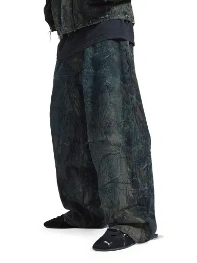 Balenciaga Men's Baggy Jeans | Thumbnail 3 Balenciaga Men's Baggy Jeans | Thumbnail 3