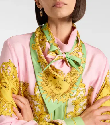 Versace Printed silk twill scarf | Thumbnail 5