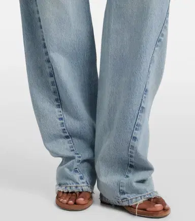 Balenciaga Frayed tapered jeans | Thumbnail 6 Balenciaga Frayed tapered jeans | Thumbnail 6