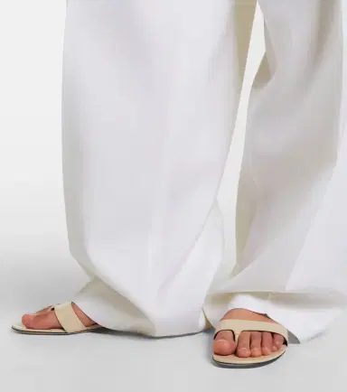 CHRISTEN Helix leather thong sandals | Thumbnail 6