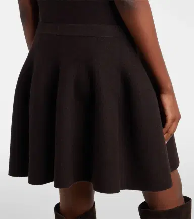 Lisa Yang Wren cashmere miniskirt | Thumbnail 3 Lisa Yang Wren cashmere miniskirt | Thumbnail 3