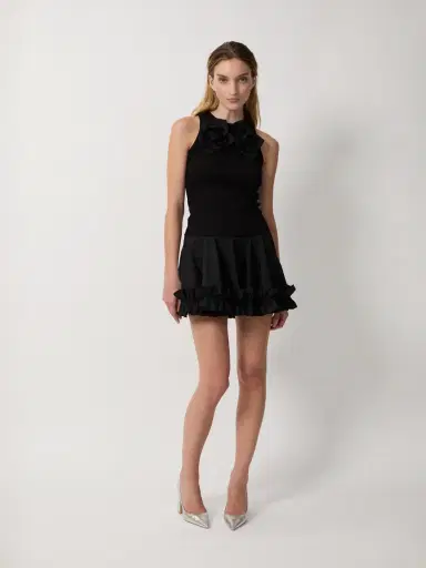Aknvas The Kirsten skorts in black tech taffeta | Thumbnail 5 Aknvas The Kirsten skorts in black tech taffeta | Thumbnail 5