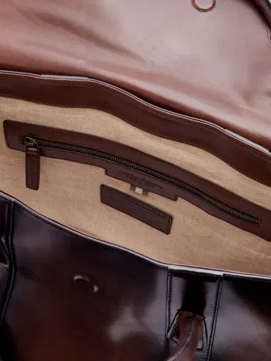 Officine Creative Bostonian 001 Leather Weekend Bag - Men | Thumbnail 6 Officine Creative Bostonian 001 Leather Weekend Bag - Men | Thumbnail 6