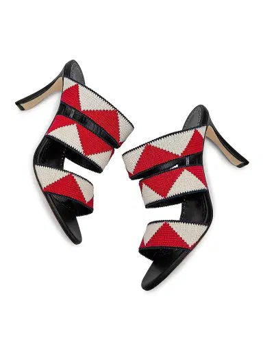 Manolo Blahnik Women's Capro Chevron Sandals | Thumbnail 6