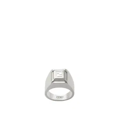 Fendi Chevalier ring made of sterling 925 for an extraordinary | Thumbnail 1