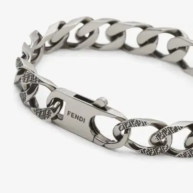 Fendi Bracelet with chain links decorated with engraved FF details | Thumbnail 3