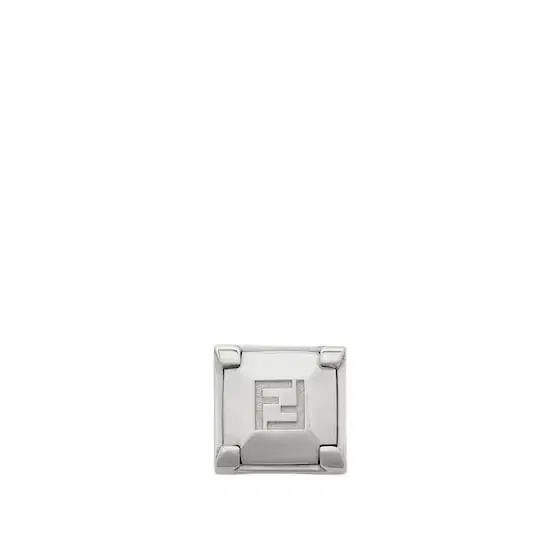 Fendi Earring made of sterling 925 for an extraordinary style