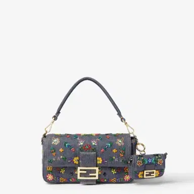 Fendi Nano Baguette Charm | Thumbnail 2
