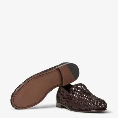 Fendi Classic loafers distinguished by a slim shape, decorated | Thumbnail 5