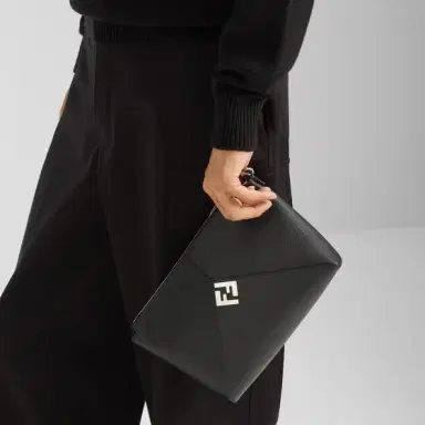 Fendi Lui clutch bag with a soft design, made of | Thumbnail 2 Fendi Lui clutch bag with a soft design, made of | Thumbnail 2