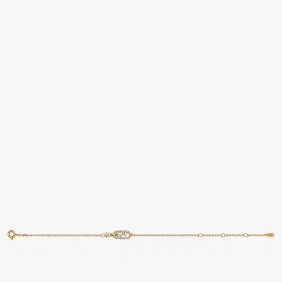 Fine bracelet with O'Lock motif and small snap hook Fine bracelet with O'Lock motif and small snap hook