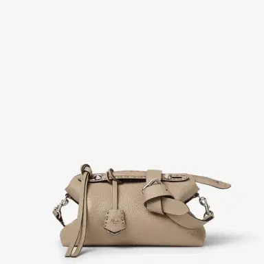Fendi By The Way Selleria Medium | Thumbnail 2