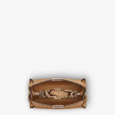 Fendi Small, iconic Peekaboo bag made with 220 hand-sewn | Thumbnail 4