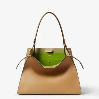 Fendi Medium Way bag, presented at the Spring Summer 2026 | Thumbnail 3 Fendi Medium Way bag, presented at the Spring Summer 2026 | Thumbnail 3