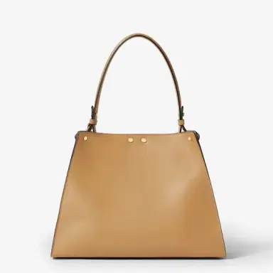 Fendi Medium Way bag, presented at the Spring Summer 2026 | Thumbnail 5 Fendi Medium Way bag, presented at the Spring Summer 2026 | Thumbnail 5