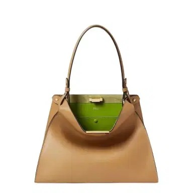 Fendi Medium Way bag, presented at the Spring Summer 2026 | Thumbnail 1 Fendi Medium Way bag, presented at the Spring Summer 2026 | Thumbnail 1