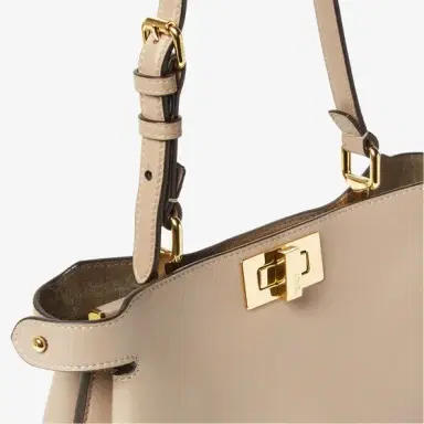 Fendi Peekaboo Soft Small | Thumbnail 6 Fendi Peekaboo Soft Small | Thumbnail 6