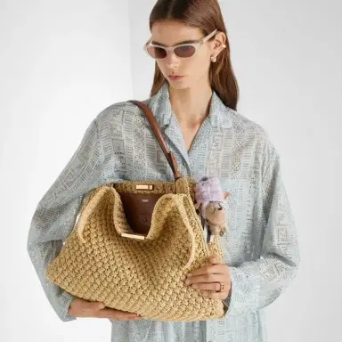 Fendi Large Way bag, presented at the Spring Summer 2026 | Thumbnail 2 Fendi Large Way bag, presented at the Spring Summer 2026 | Thumbnail 2