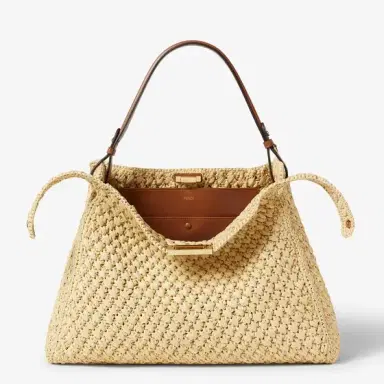 Fendi Large Way bag, presented at the Spring Summer 2026 | Thumbnail 3 Fendi Large Way bag, presented at the Spring Summer 2026 | Thumbnail 3