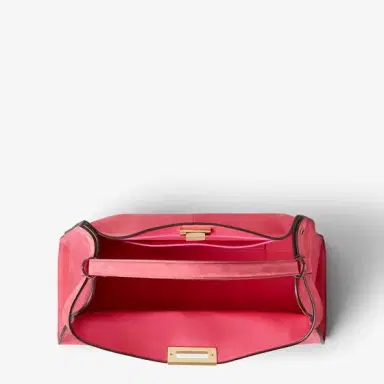 Fendi Large Way bag, presented at the Spring Summer 2026 | Thumbnail 6 Fendi Large Way bag, presented at the Spring Summer 2026 | Thumbnail 6