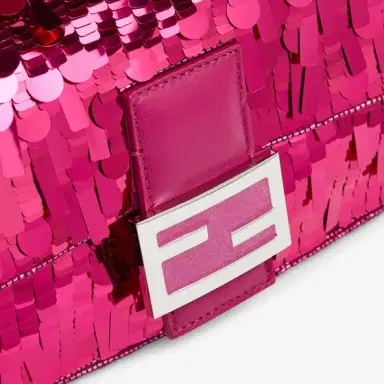 Fendi Iconic medium sized Baguette bag, exquisitely embroidered | Thumbnail 5 Fendi Iconic medium sized Baguette bag, exquisitely embroidered | Thumbnail 5