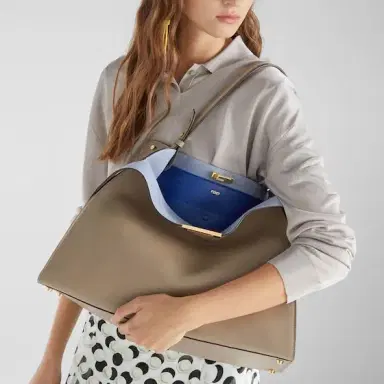 Fendi Large Way bag, presented at the Spring Summer 2026 | Thumbnail 2 Fendi Large Way bag, presented at the Spring Summer 2026 | Thumbnail 2